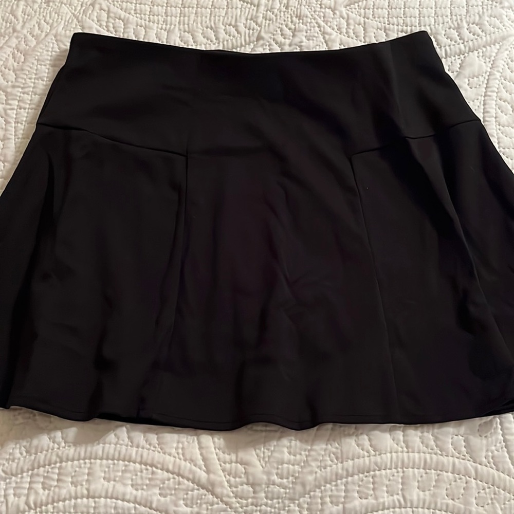 Gap skirt